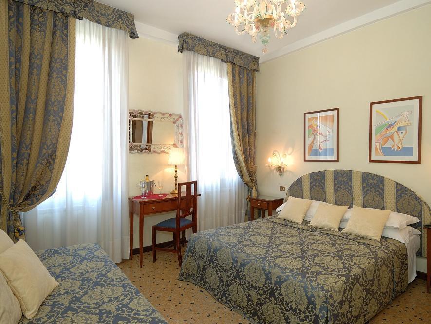 Hotel Hesperia Venedig Eksteriør billede